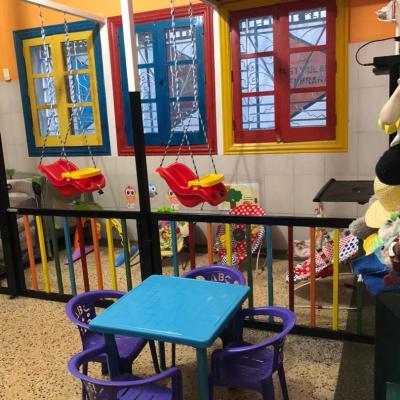 Salon2m2vacio009