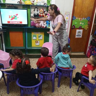 Salonm2usotv9d9 